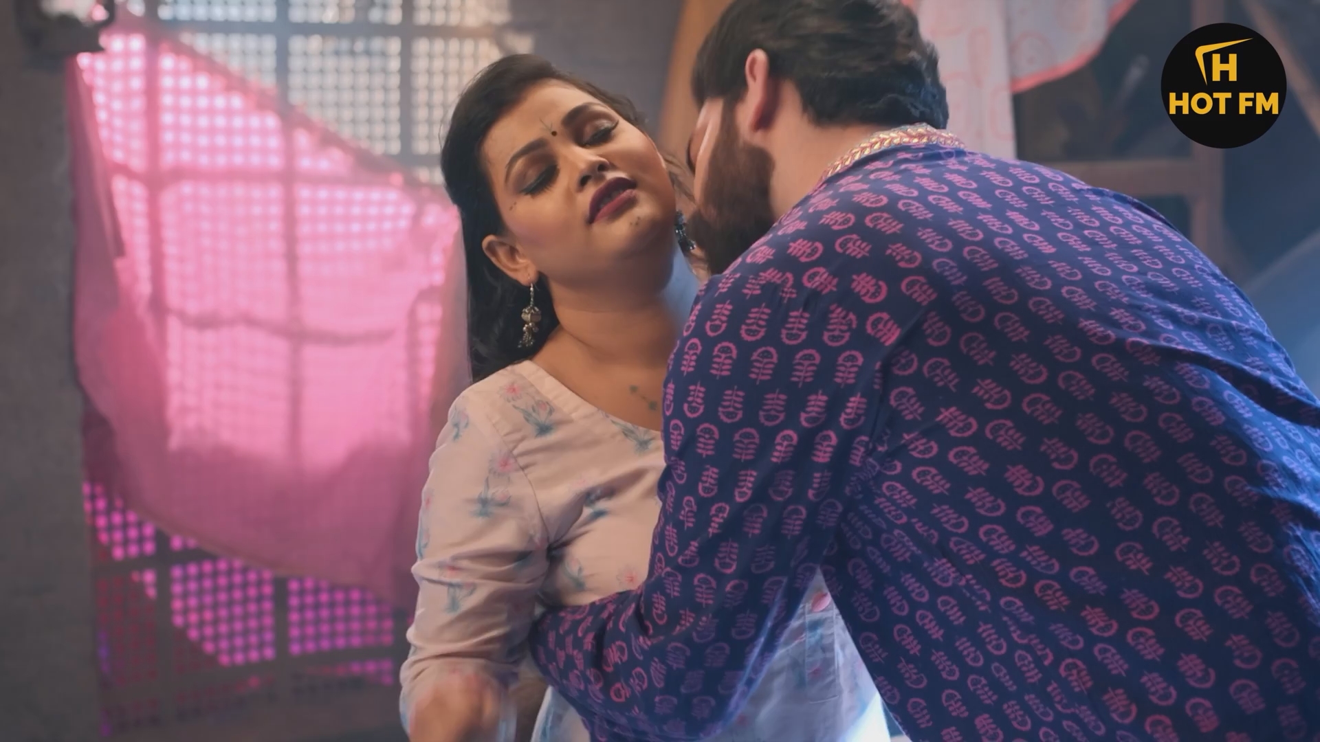 Rangeen (2026) HotFM Hindi Short Film 1080p HDRip 850MB(1Filmy4Wap.Cloud).mkv snapshot 03.27.021