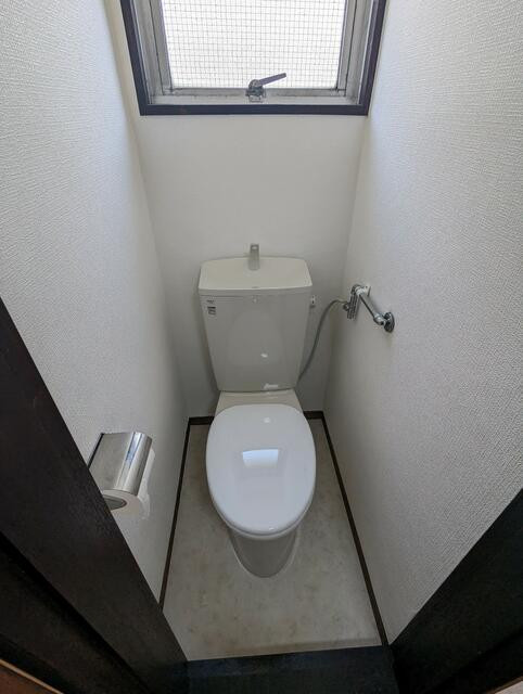 b44ae117f5d6.jpg