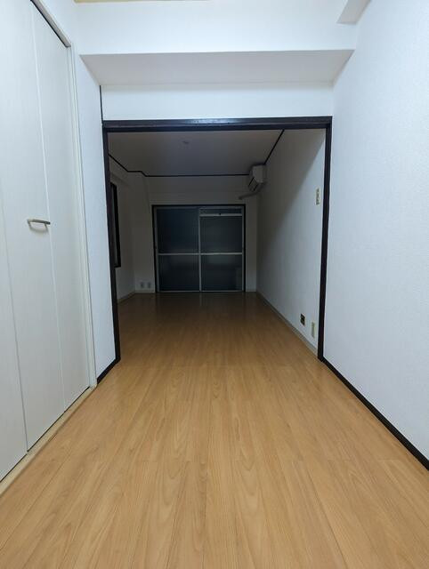 9f433b5d9124.jpg