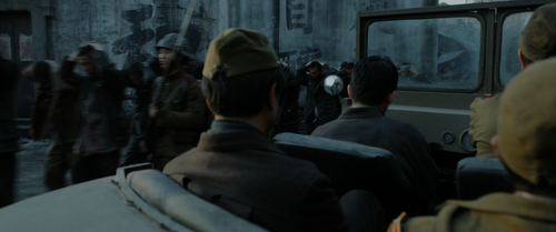 [南京照相馆].Dead.To.Rights.2025.60FPS.2160p.WEB DL.H265.10bit.HDR.DDP5.1.Atmos OurTV.mkv.115chrome 18 0 .png