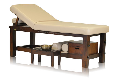 Ayurveda Table for Shirodhara & Ayurvedic Therapies.jpg