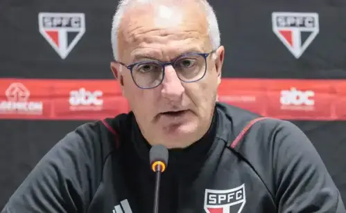 São Paulo mantém Roger Machado em meio a vaias e especulações externas