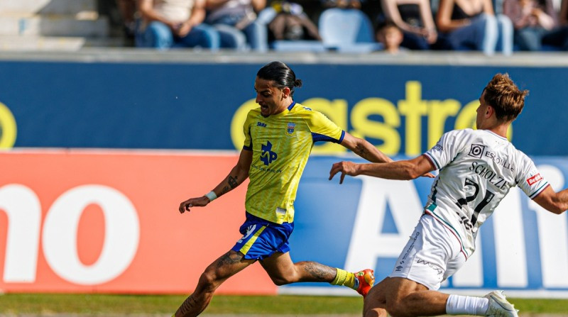 Nhận định, soi kèo Alverca vs Arouca, 02h15 ngày 25/04