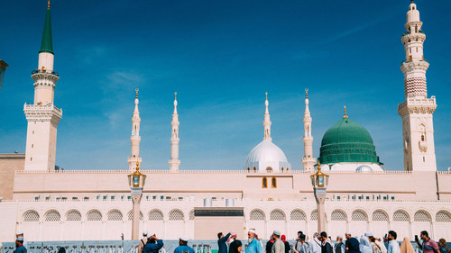 3 Star Umrah Package 2026 Alhaddi Travel.jpg