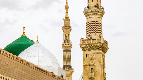 4 Star Deluxe Umrah Package UK Alhaddi Travel.jpg