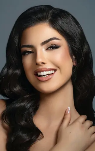 Miss RNB Almeria 2026 Elisa Caparros Profile Headshot 1.webp