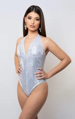 Miss RNB Lugo 2026 Veronica Fuentes Profile Half Body Shot.webp