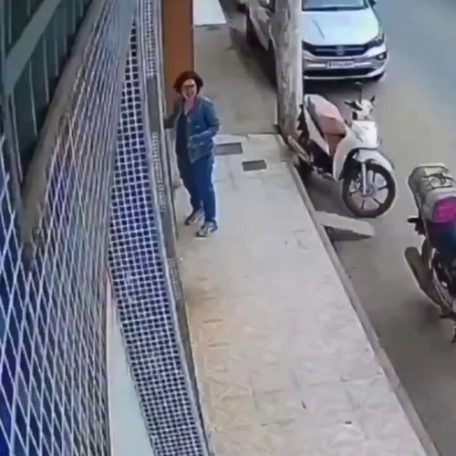 Ijk7wrKod5z fTPi.jpg