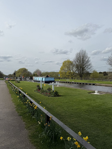 HE6 OT9a0AI6QNL?format=jpg.jpg