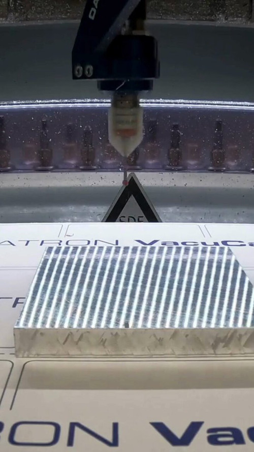 2LtrPLidp5plfvA .jpg