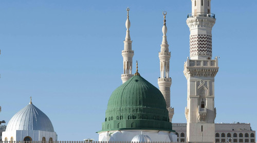 Book Umrah Packages from New York Umrah Travel Agency Salah Travels..jpg