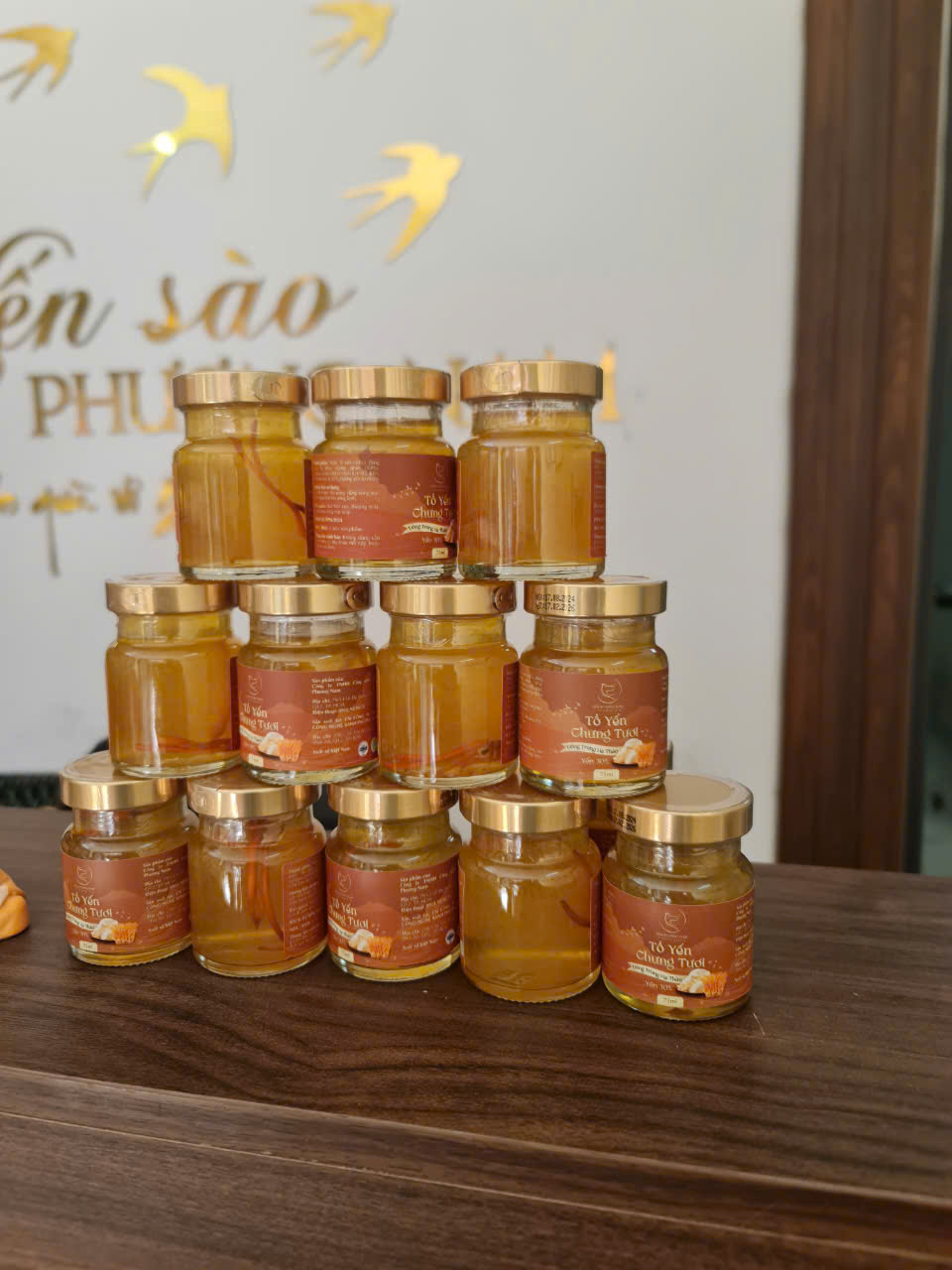 Nước Yến Chưng 30% Là Gì? Công Dụng & Các Loại Tốt Nhất