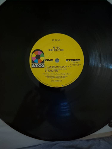 686911012784.jpg