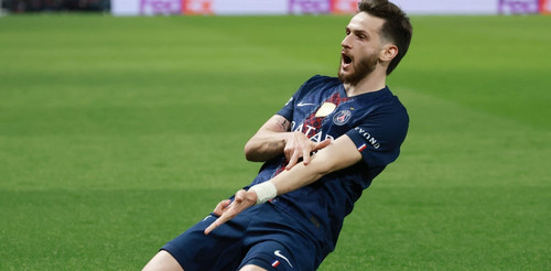 kvaratskhelia comemora segundo gol do psg 173557.jpg