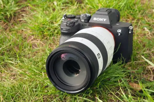 Sony FE 70-200mm F4 Macro GM OSS II. Credit: Joshua Waller