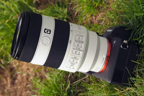Sony FE 70-200mm F4 Macro G OSS II: Đánh giá chi tiết lens tele đa năng - Hình 1