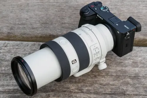 Sony Alpha A6700 with FE 70-200mm F4 Macro G OSS II