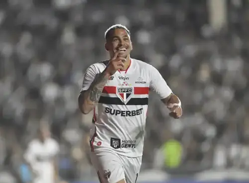 Luciano assume protagonismo no São Paulo e vira peça-chave com Roger Machado