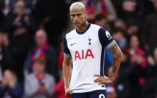 Richarlison lamenta derrota do Tottenham para o Crystal Palace pela Premier League scaled aspect rat.webp