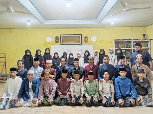 ssntri putra putri.jpg