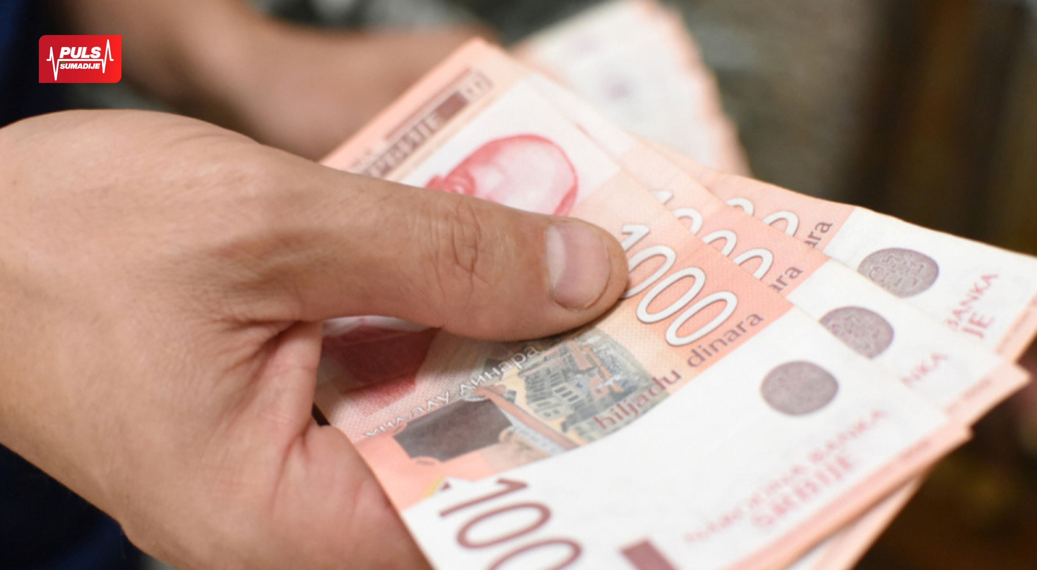 Dok drugi kukaju zbog kiše, on tako zaradi i do 5.000 dinara za svega par sati