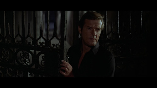 007之太空城.Moonraker.1979.1080p.TWN.BluRay.x265.10bit.DTS HD.MA.5.1 UBits 004144.jpg