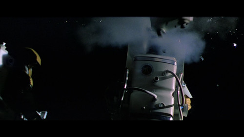 007之太空城.Moonraker.1979.1080p.TWN.BluRay.x265.10bit.DTS HD.MA.5.1 UBits ENG 015117.jpg