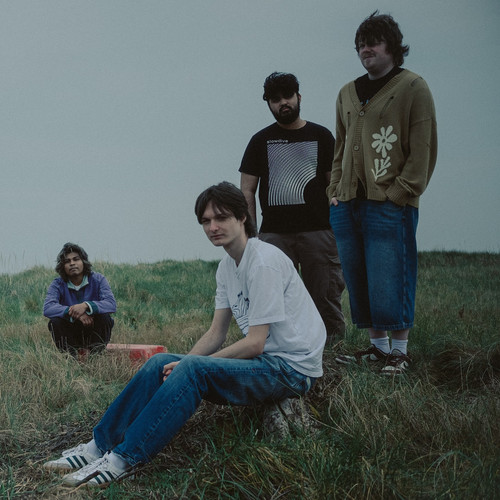 picturepostcardband 1747305035 3632980409164617179 70482130176.jpg
