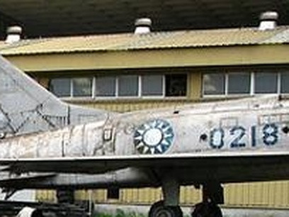 2094342c8bea.jpg