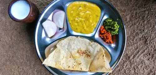 pithla bhakri sinhagad fort pune.webp