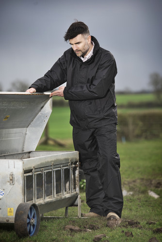 Castle Clothing Shoot, Fort Workwear Bedfordshire Farm.jpg