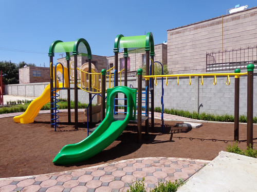 PROYECTO PLAY DIMI MULTINACIONALES 1.jpg