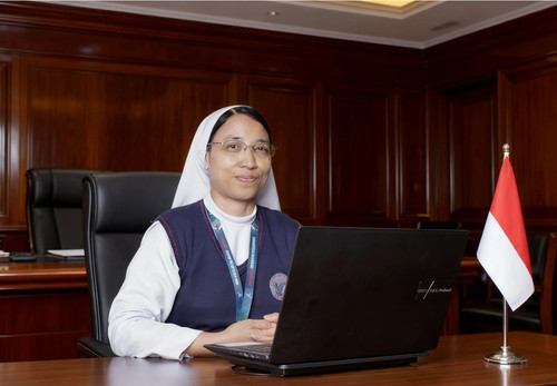 kepala sekolah.jpg