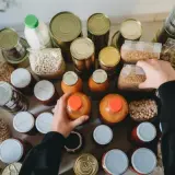 Rezervele de alimente în caz de criză: de ce solidaritatea este esențială pentru comunitate