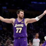 Los Angeles Lakers obține Massive Luka leziuni Doncic Actualizare