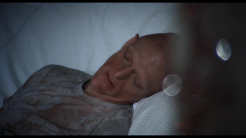 飞越疯人院.One.Flew.Over.the.Cuckoos.Nest.1975.USA.UHD.BluRay.2160p.HDR.x265.10bit.DTS HD.MA.5.1 Chei@UBi.jpg