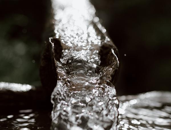 Maximum water flow through Raindrop gutter guard system