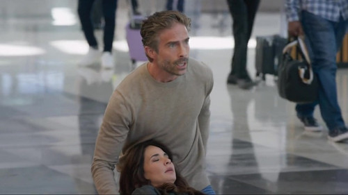 Hermanas, un amor compartido Ep 14 Adriana Louvier faint 1.jpg