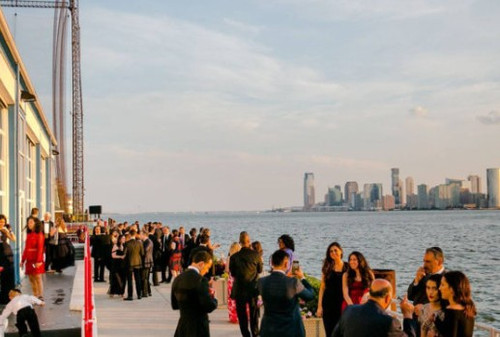 Book Premium Large Event Spaces NYC Today.jpg