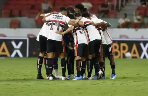 QUEM FOI BEM E QUEM FOI MAL? Saiba quem se destacou na partida de ontem pelo São Paulo!