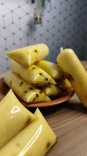 GELADINHO DE MARACUJÁ SEM LEITE CONDENSADO.jpg