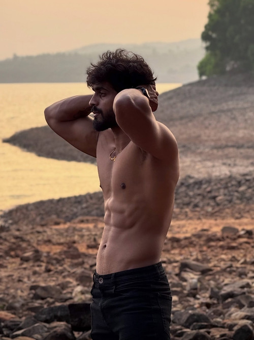 raj mohite 0707 1771943466 3839659882916352994 7445773993.jpg