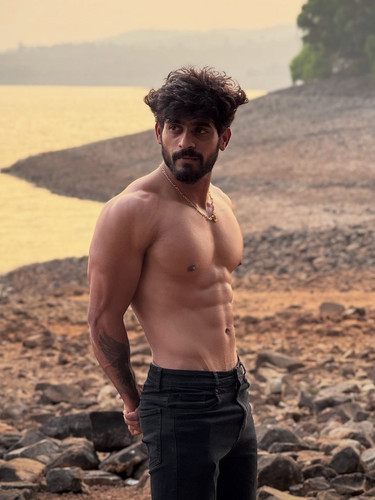 raj mohite 0707 1771943466 3839659882589198785 7445773993.jpg