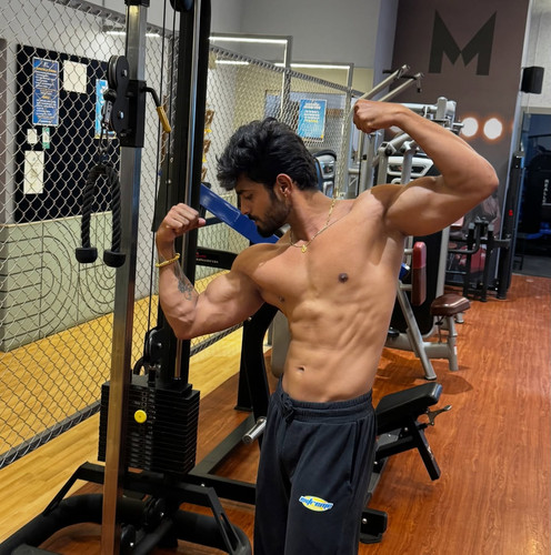 raj mohite 0707 1773842009 3855588527933518117 7445773993.jpg