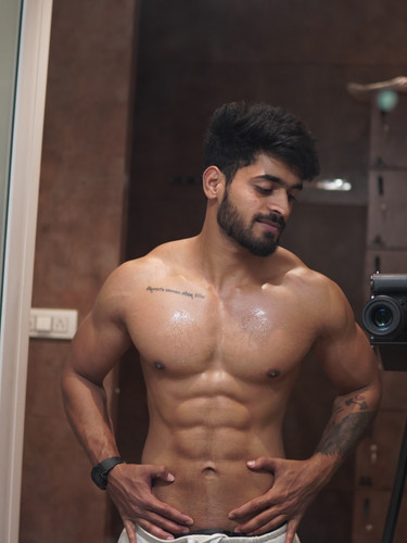 raj mohite 0707 1766814001 3796633482932566760 7445773993.jpg