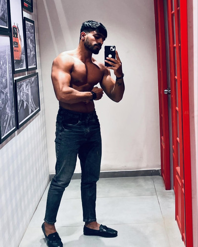 raj mohite 0707 1722695924 3426544224093918274 7445773993.jpg