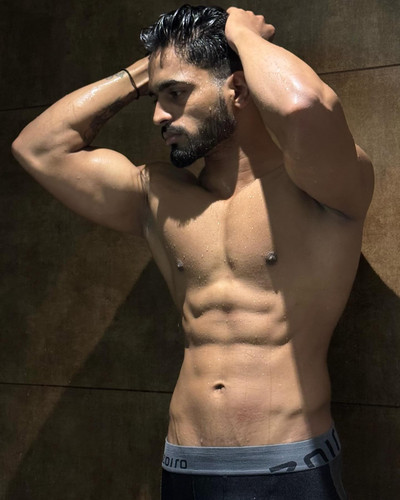 raj mohite 0707 1729846392 3486526700583824235 7445773993.jpg