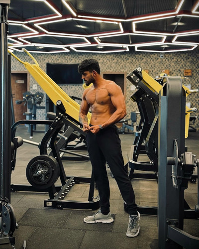 raj mohite 0707 1734176925 3522853839796948607 7445773993.jpg