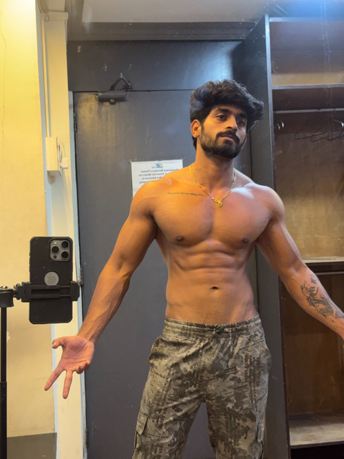 raj mohite 0707 1774061214 3857427314900518685 7445773993.jpg