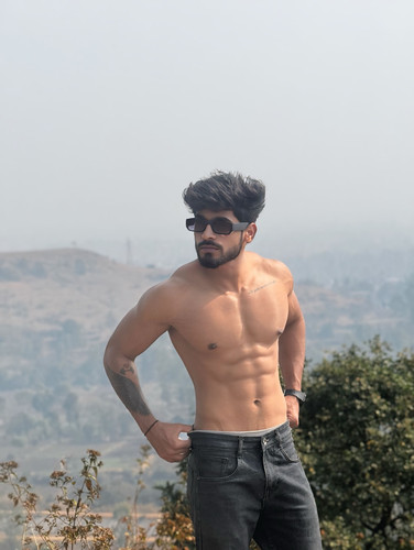 raj mohite 0707 1769774547 3821467953678528408 7445773993.jpg